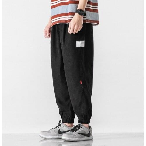 April MOMO 2021 Spring New Mens Sports Pants Loose Wild Fashion Trends Handsome Casual Loose Drawstring Pants