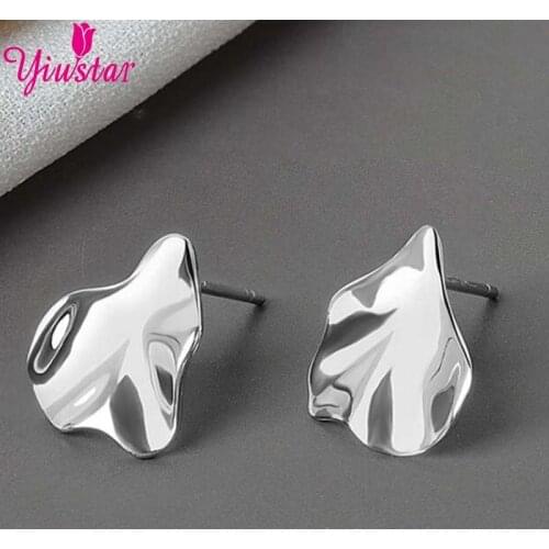 High-End Metal Womens Earrings Cartoon Anime Fox Girl Fashion Geometric Personality Earrings Birthday Gift 2020 Trend Punching
