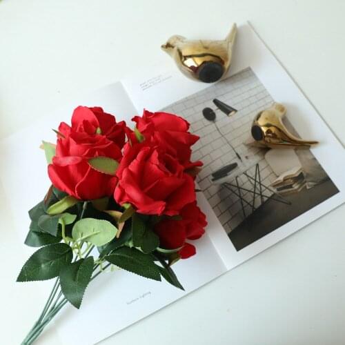 7 Heads Artificial Rose Bouquet Wedding Bride Holding Flowers Fake Silk Home Party Photography Vase Plant Interior Decoration