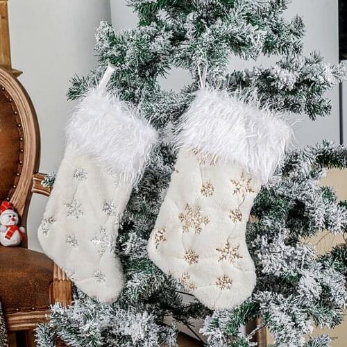 Snowflake Pattern Christmas Stocking Exquisite Plush Soft Visual Effect Stockings Decor Home Ornament Delicate Craft Kids Gifts