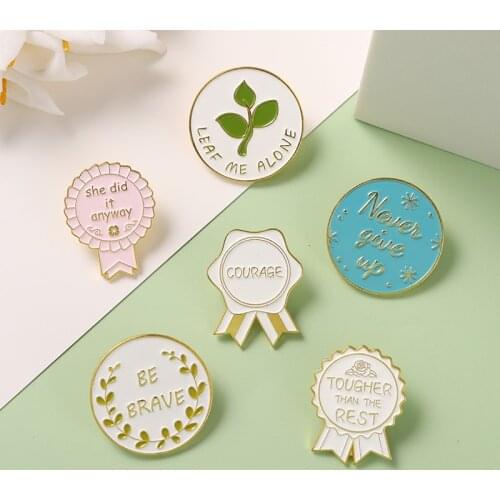 Cute Motivational Quote Enamel Pins Round Insignia Brooches Backpacks Clothes Badge Lapel Pin Jewery Gifts for Friends Wholesale
