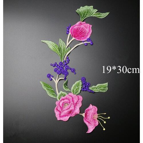 1 Piece Pink Flower Embroidered Patches for Clothing Sewing Accessories Applique Embroidery Sew On Flower Patches Patch