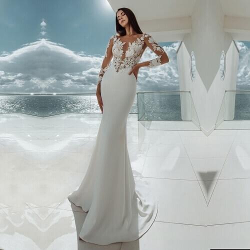 Scoop Neck Long Sleeves Mermaid Wedding Dress Petite Natural Slim Fishtail Bridal Gowns Buttons Back Bride Dress 2020 Formal