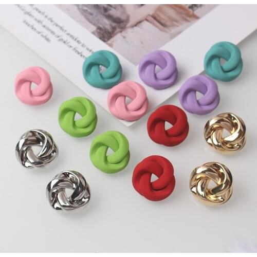 Metal Twisted Stud Earrings for Women Charm Gold Color Za Maxi Statement Spiral Whirlpool Earrings Fashion Jewelry bijoux femme