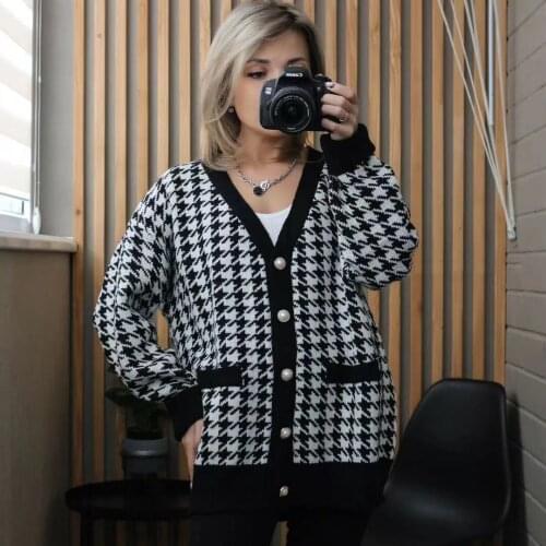 Womens Autumn Winter 2021 New Sweater Houndstooth V-neck Long-sleeve Mid-length Knit Sweater Cardigan Loose Casual Vintage Coat