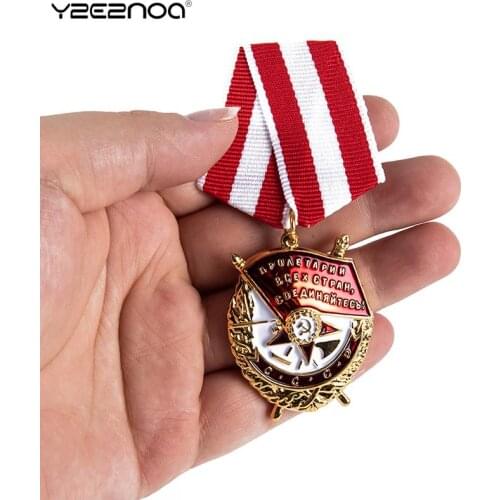 Union Medal Red Banner Order Of The Red Banner Soviet For War USSR Award Heroism In Combat Medal CCCP Badge