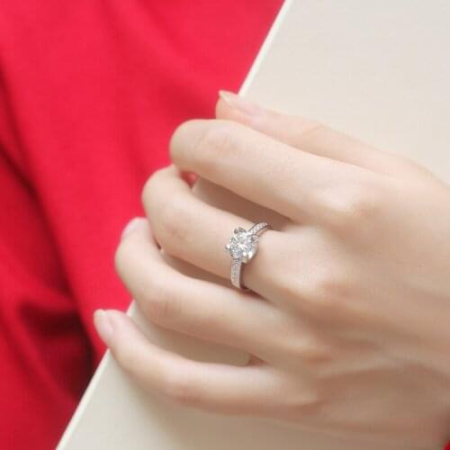 Passed Diamond Test Perfect Moissanite 925 Sterling Silver Lovers Fashion Diamond Ring Luxury Jewelry Engagement Wedding Gift