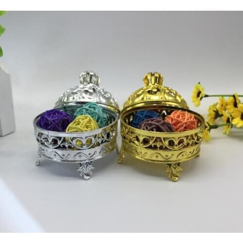 Gold silver candy boxes hollow plastic candy box export boutique wedding and party gift box F20173679