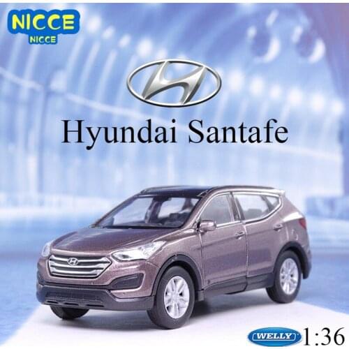 Welly 1:36 Diecast Alloy Model Car Toy For Hyundai Santafe Metal Car Toy Model with Pull back function For Kids Gift with Box