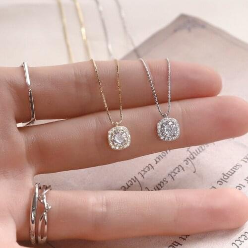Flash diamond square necklace high-end trendy net celebrity ins cold wind design simple female clavicle chain