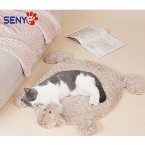 Pet High Quality Cute Lamb Shape Multi-purpose Anti-splashing Rest Nap Pad For Cats And Dogs Pet Supplies