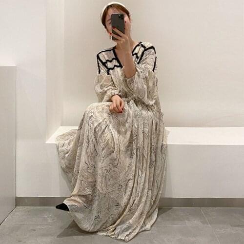 V-neck Dress 2021 New Spring Autumn Women Vintage Loose High Waist Slim Was Thin Elegant Lantern Sleeve Hit Color Maxi Dress