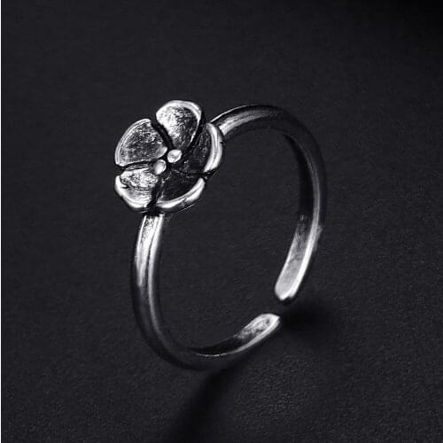 Trendy Vintage Flower Antique Silver Plated Punk Hiphop Rock Style Resizable Rings for Women Girl & Man Retro Party Jewelry