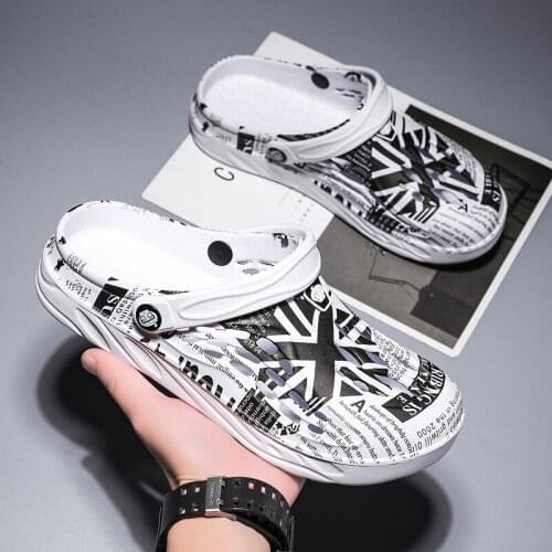 New Summer Slippers Aqua Breathable Water Beach Shoes for Men Jelly Slides Men Clogs Flat Shoes Plus Size 38-49