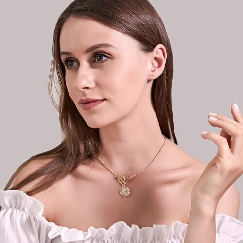 Retro Queen Metallic Head Portrait White Rhinestone Golden Silver Plated Alloy Choker Necklace for Women