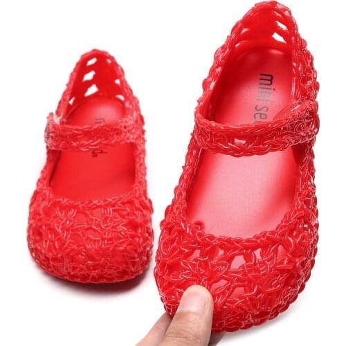 Girls Summer Sandals Baby Girl Toddler Kids Shoes Flat with Cut-Outs Princess Soft Lovely Childrens Beach Jelly Shoes Red black