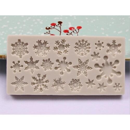New 50pcs/lot Christmas Snowflake Pattern Silicone Mold Chocolate Cake Mold Baking Non-stick And Heat-resistant