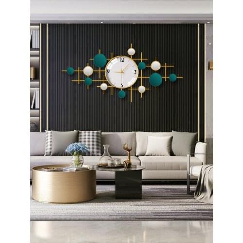 Modern Wrought Iron Wall Clock Wall Hanging Metal Ornaments Home Livingroom Wall Mural Decoration Hall Hotel Wall Sticker Crafts