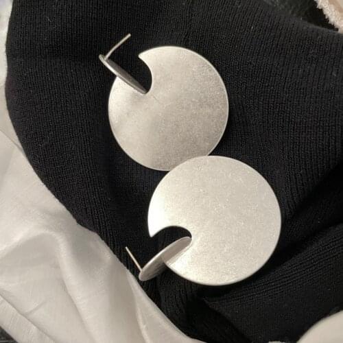 Minimal retro make old circle metal sheet large round piece earrings