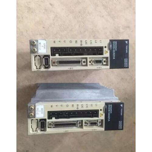 Servo drive SGDS-08A15A SGDS-08A15A , Used one , 90 % appearance new , 3 months warranty , fastly shipping