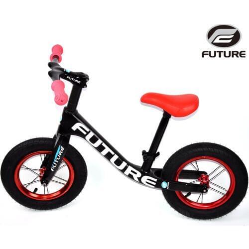 Future 2019 childrens balance bicycle Full carbon fiber Suitable for children aged 2-6/height 80-130 cm bicycle is less 3kg