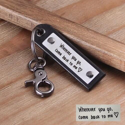Handmade Retro Leather Keyholder - Original Business Leather Keychain - Can Be Personalized with Your Handwriting