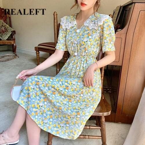 REALEFT 2021 New Summer Floral Print Female Midi Dresses Elegant Buttons Puff Sleeve Bottom V-Neck Womens Dresses Girls