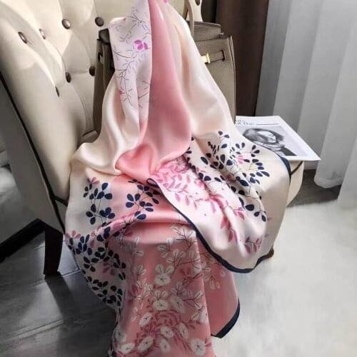 2021 Luxury brand scarf women New style Fashion Color matching Print silk scarf lady Popular headcloth beach shawl