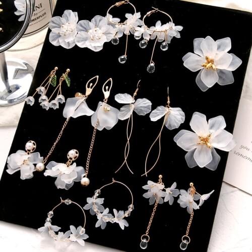EN 2021 Bridal New Flower Handmade Bohemia Boho Women Fashion Long Hanging Earrings Crystal Female Wedding Earings Party Jewelry