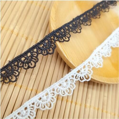 1Yards High Quality Embroidery Lace Fabric 1cm Lace Trim White Black Lace Ribbon Sewing Trimmings Collar encajes dentelle EQ50
