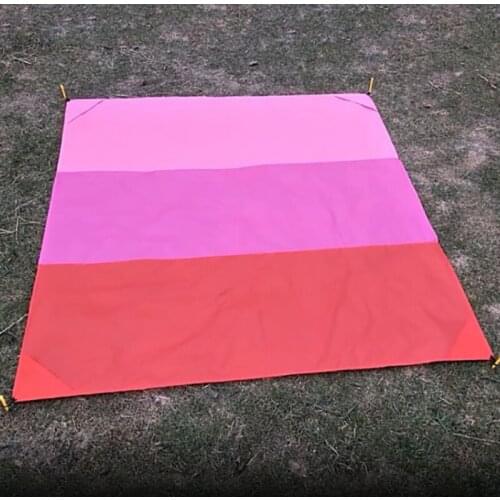 Outdoor Waterproof Mat Picnic Portable Foldable Waterproof Beach Picnic BBQ Mat Cloth hree Color Gradient 200 * 140 cm