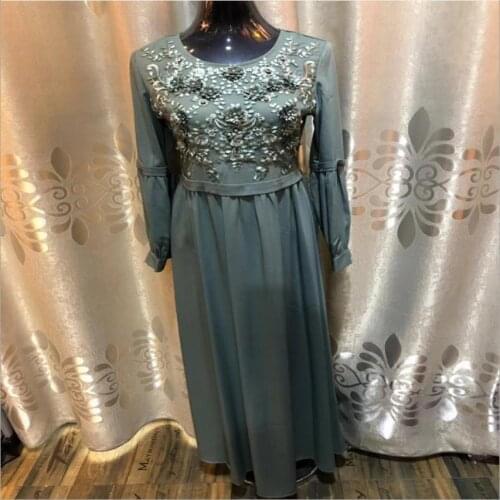Fashion embrodiery abayas Luxurious diamond beading muslim peignoir robes female full length Muslim Dress Robes with belt F1645