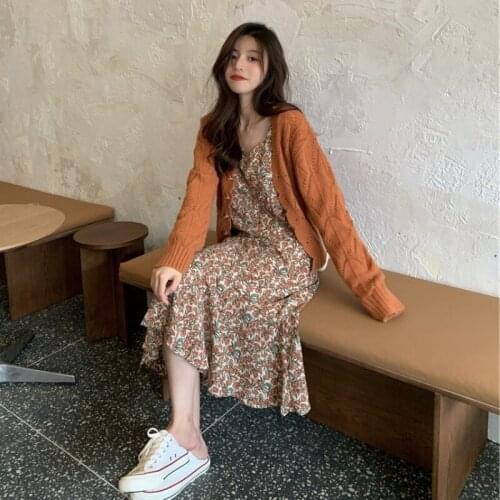 Autumn dress women 2021 new French small floral college wind chiffon suspender skirt two-piece cardigan sweater