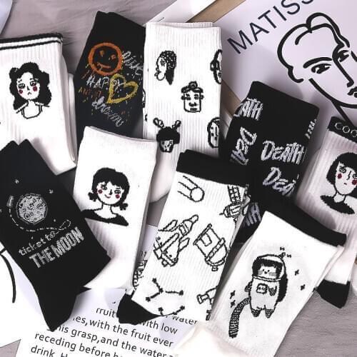 2020 4 Pairs New Black White Sports Women Cute Cotton Socks Women Kawaii Lolita Cartoon Long Socks Cool Hiphop High Knew Socks