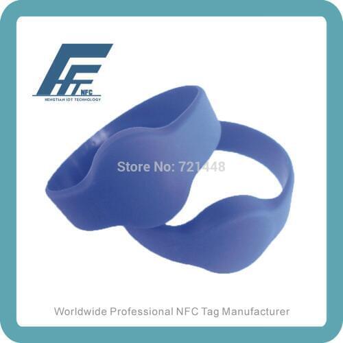 NFC Silicone Wristband tag NTAG213 Blue Round Silicone Wristband Fits male adults Dia74 mm 100pcs