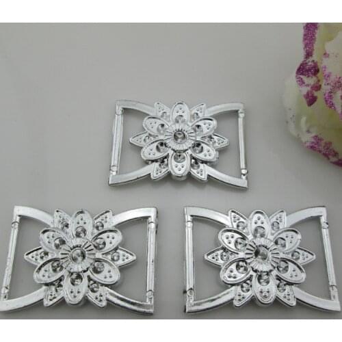 10pcs Flower Rhinestone Acrylic Wedding Invitation Decorative Buckle 26mm