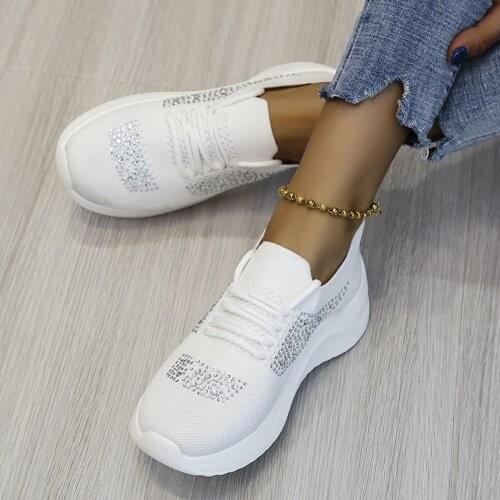 Womens Shoes Spring 2021 New Breathable Sports Mesh Summer Hollow Walking Flying Woven Non-slip Ladies Sneakers