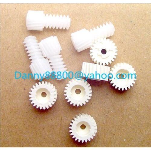 Free shipping Clarion second generation triumphant more the cd deck mechanism prepositioned a33 6 disc gear 2 pcs each/lot