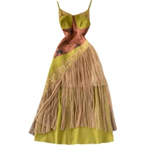 Summer 2021 Ladies Retro Print White Stitching Sling, Gentle Wind and Thin Lace Hem, Heconstructed Oil Painting Long Skirt