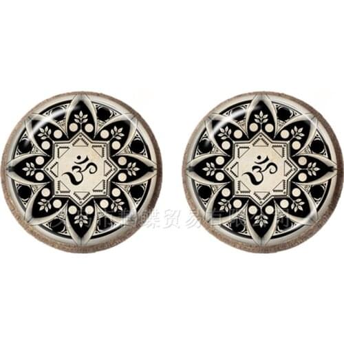 New Earrings Mandala Art Picture 12mm Glass Cabochon Stud Earrings Sacred Geometry Yoga Om Fashion Jewelry For Girl Women