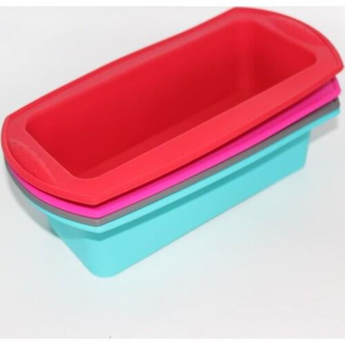 200pcs Kitchen Rectangular Silicone Cake Mold Baking Candy Mold Baking Tool Random Color