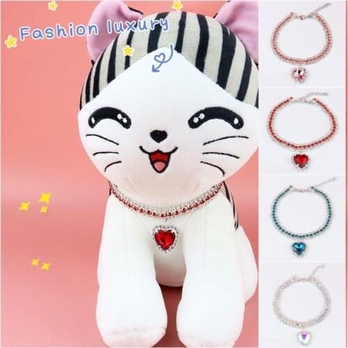 Pet Collar Cat Collar With Rhinestone Luxury Fashion Cat Dog Necklace Neckband Love Pendant Rhinestone Dog Jewelry Pet Supplies
