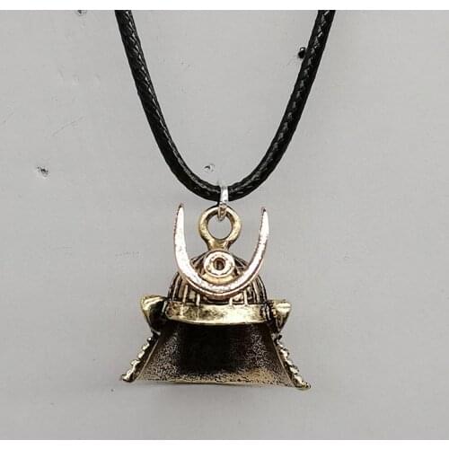 Japanese Samurai Hat Pendant Necklace for Men Punk Warriors Helmet Womens Accessories Gothic Jewellery Gift Wholesale VGN058