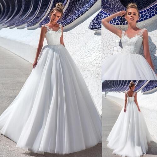 Charming Tulle Scoop Neckline Ball Gown Wedding Dresses Princess Waist White Crystals Bridal Dress vestido de novia encaje