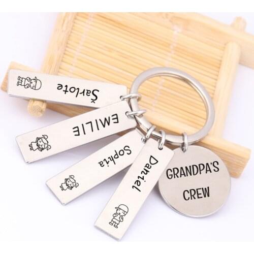 Kids Keychain Custom Children Name Personality Grandpa Crew Round Square Tag Pendants Lettering Keyrings