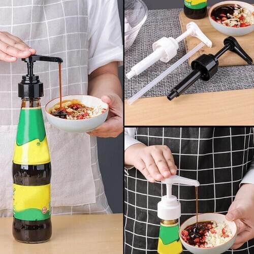 Fuel Consumption Bottle Stopper Vinegar Bottles Can Plug Seal Leak-proof Food Grade Plastic Sprayer Dispenser For Kitchen XB 063