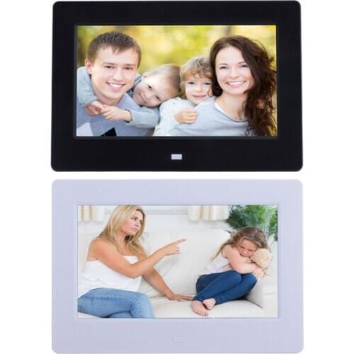 7 Inch Digital Picture Frame Photo Frame with TN Display Player with Remote