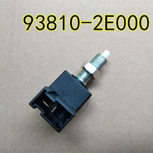 93810-2E000(2PIN) Brake Lamp Switch/Stop Back Lamp Switch For Hyundai FOR Kia Elantra Sonata Tiburon99-12 93810-2E000
