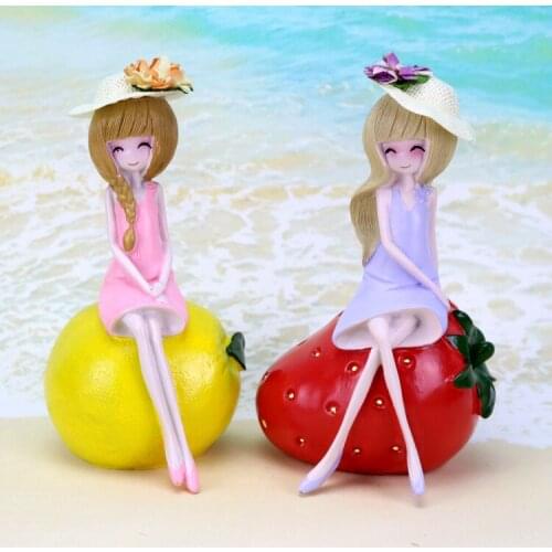1PC Home Ornaments Japanese Style Resin Fruit Girl Model Cartoon Miniature Decorative Statue Cute Money Box MK 034