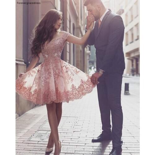 Vintage Summer Lace Appliques Short Prom Dress A-Line Sleeveless Sweet 15 Graduation Cocktail Party Dress Plus Size Custom